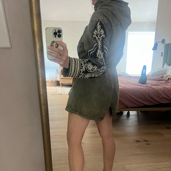 Free people, embellished, oversized military jacket in great condition - Picture 7 of 8